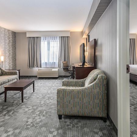 Best Western Concord Inn And Suites Екстериор снимка
