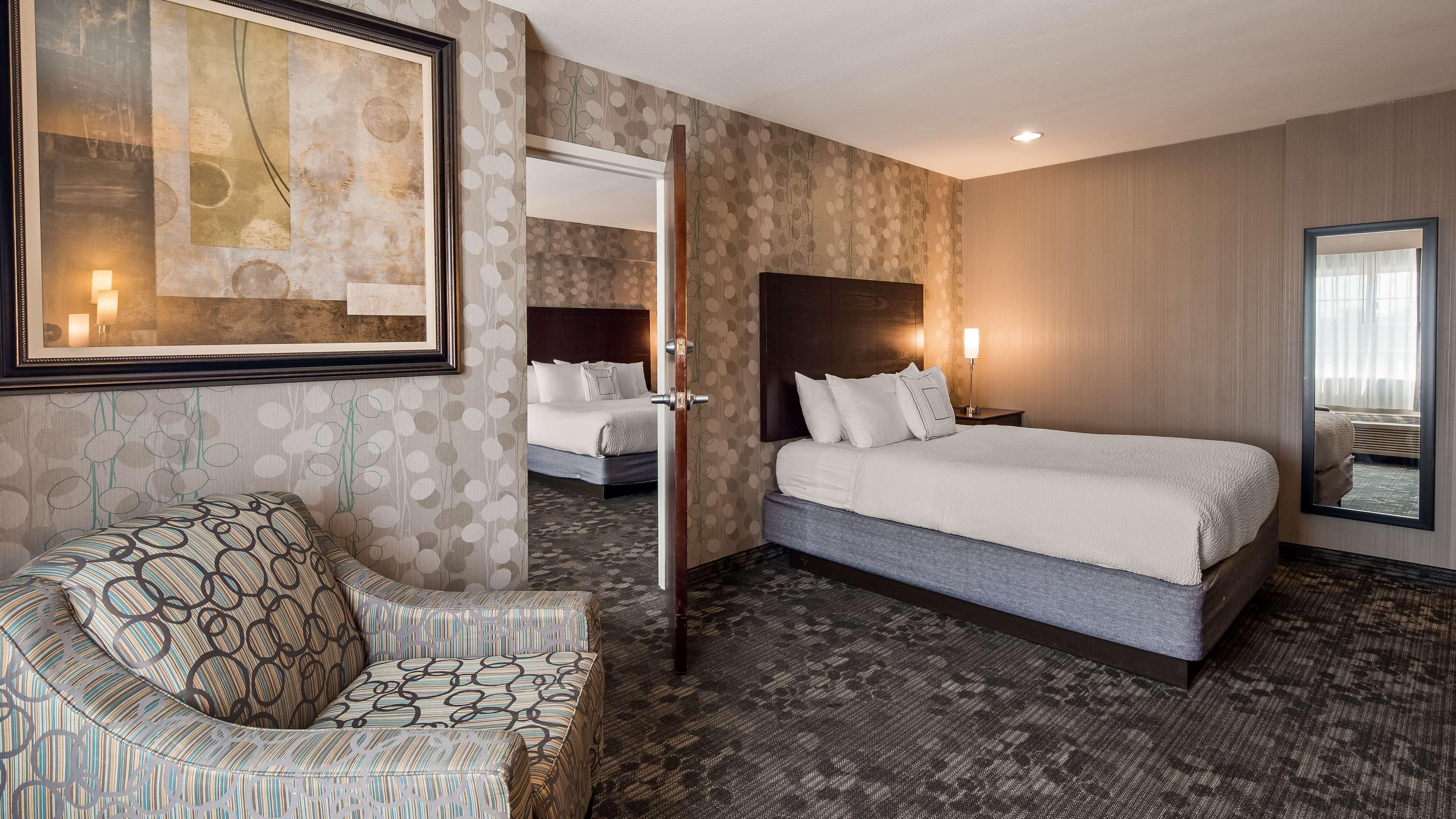 Best Western Concord Inn And Suites Екстериор снимка