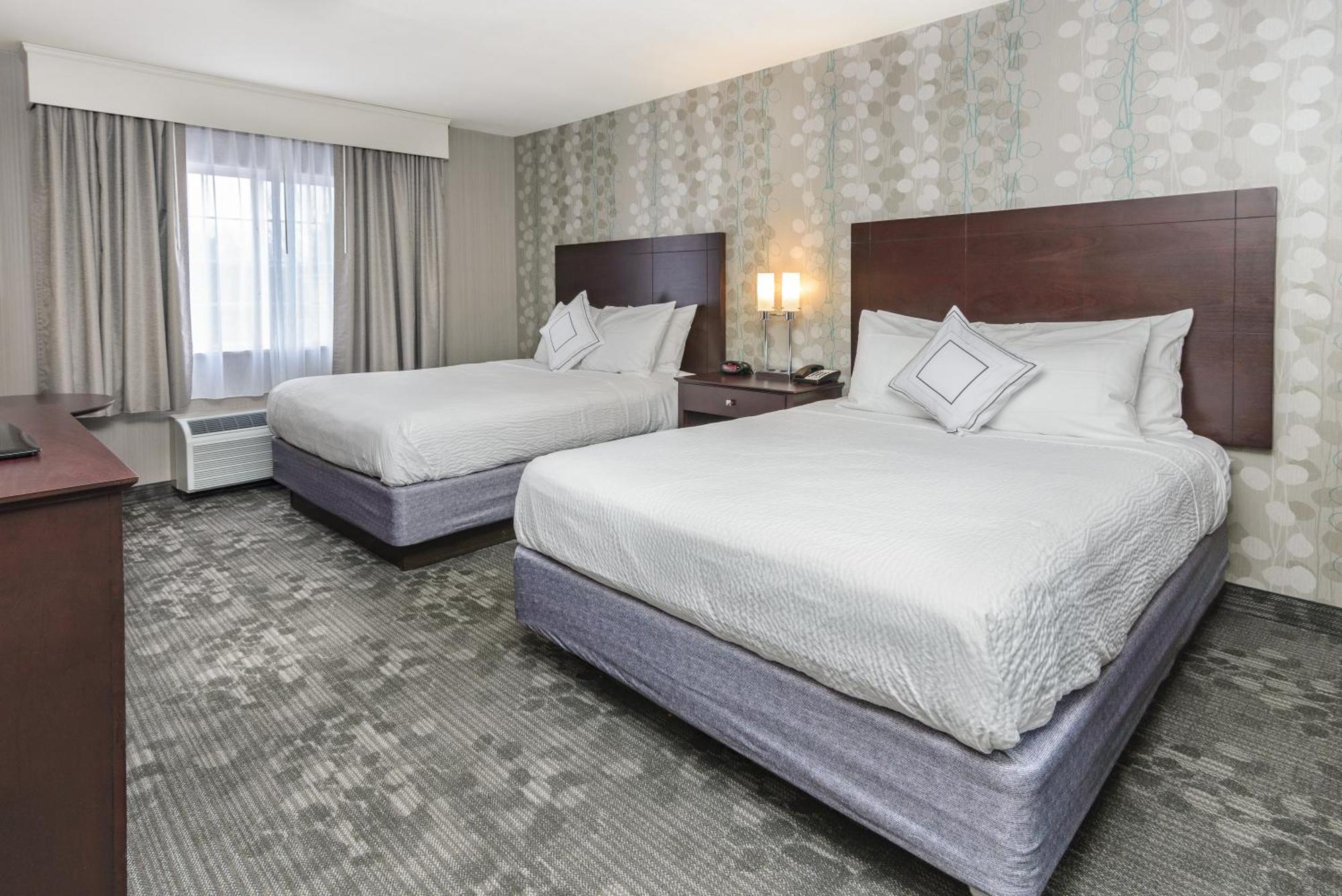 Best Western Concord Inn And Suites Екстериор снимка